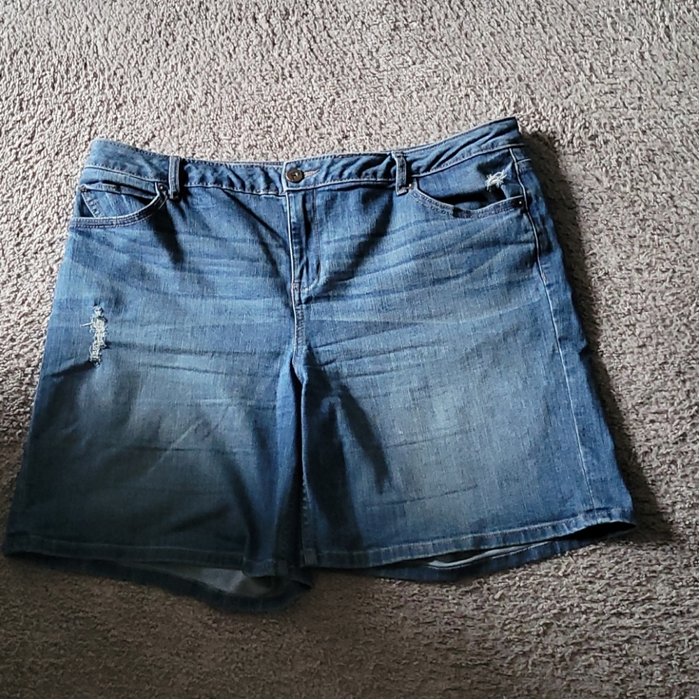 Shorts! - Picture 2 of 5